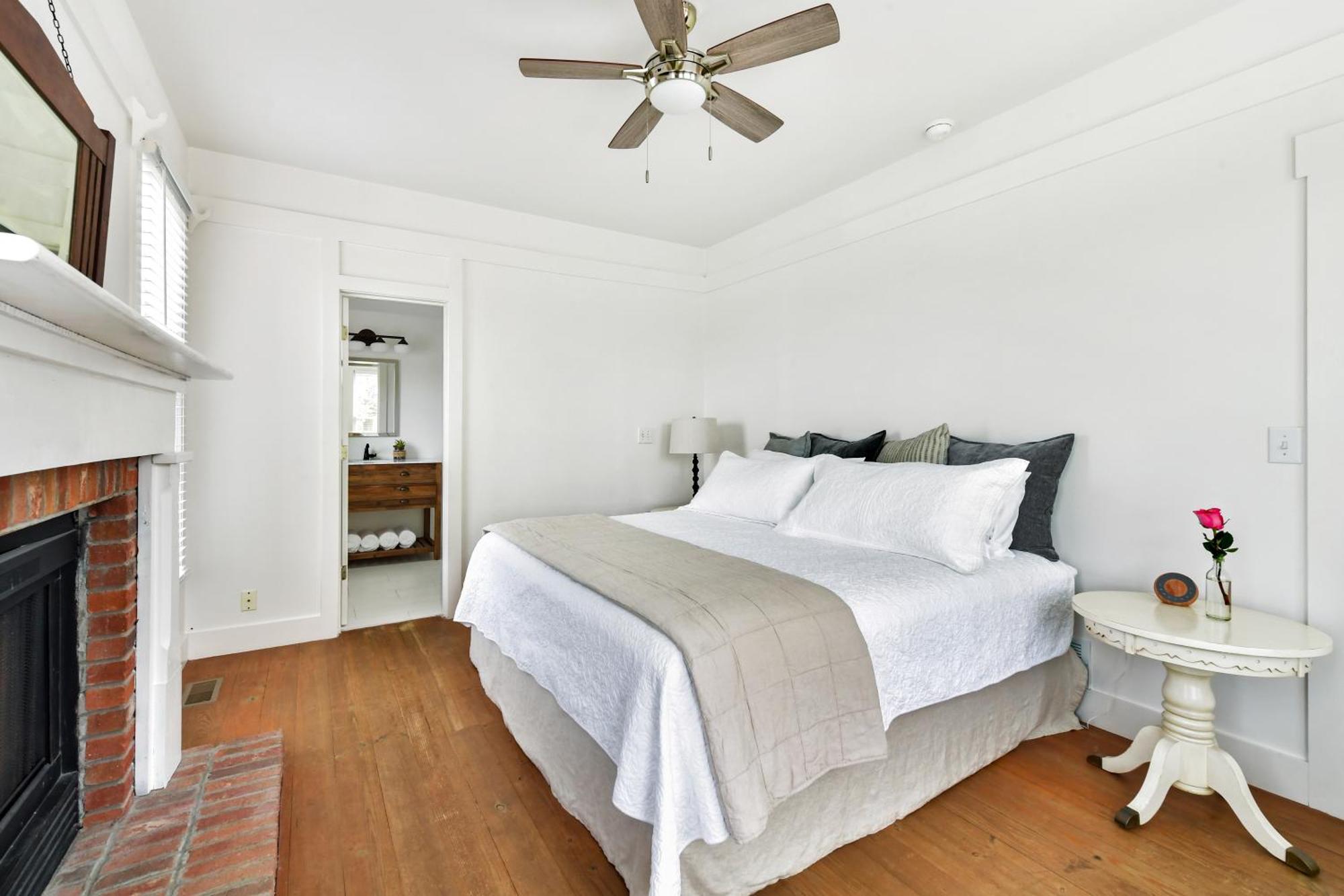 The Farmhouse Inn Buckhead Zimmer foto